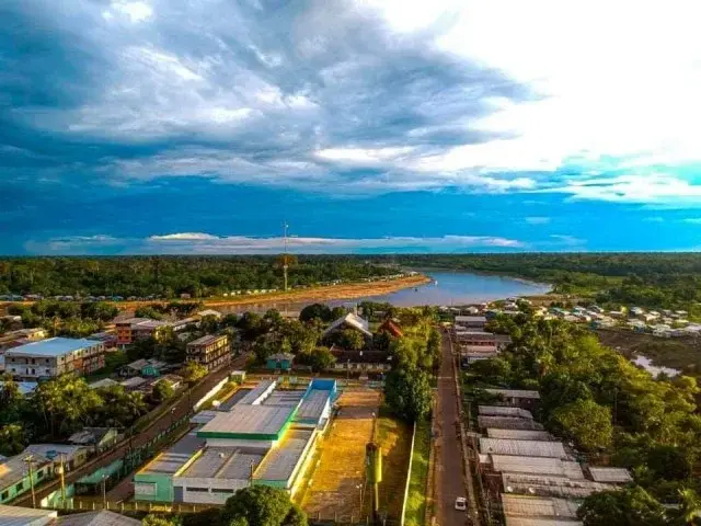 Vista da cidade de Ipixuna, Amazonas