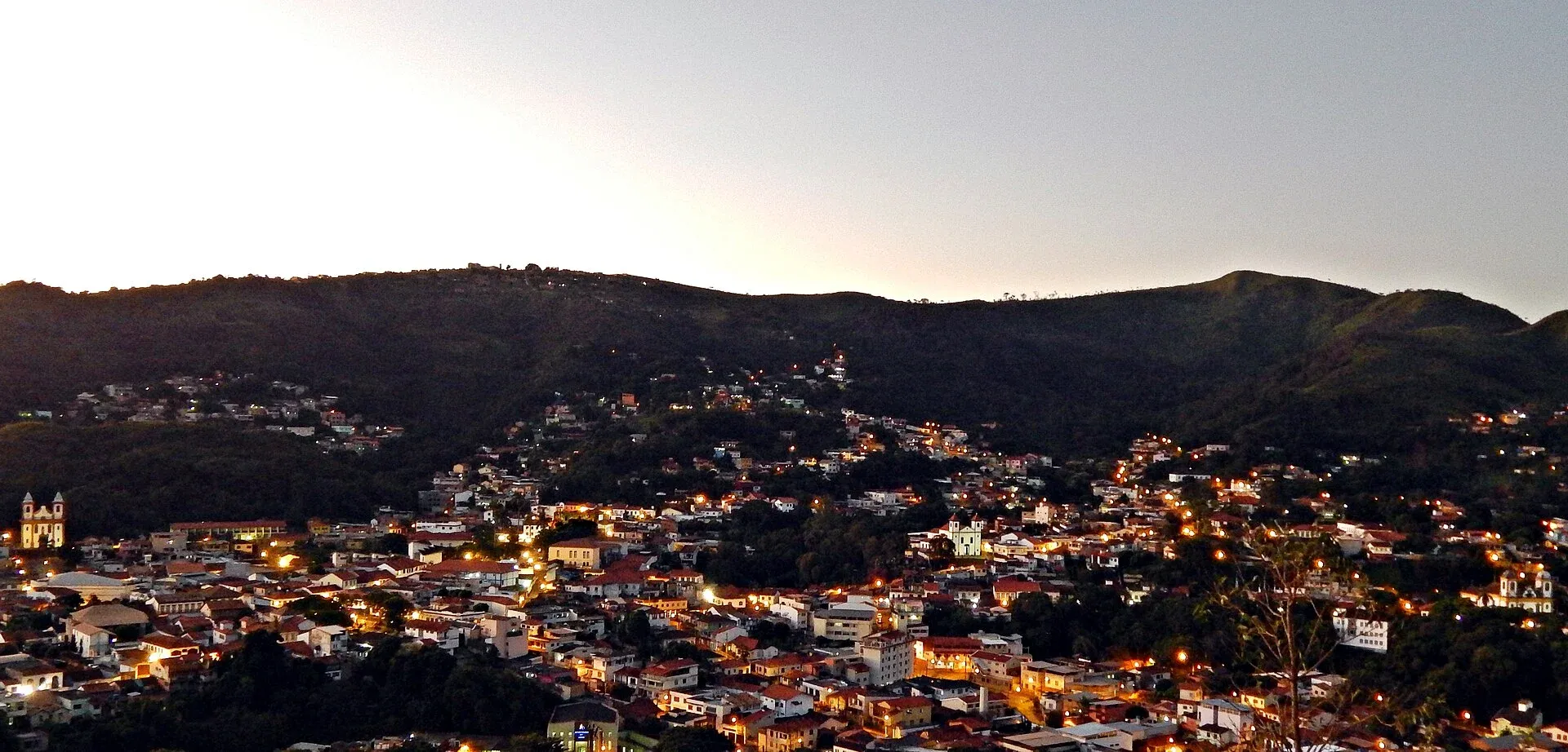 Vista da cidade de Sabará, Minas Gerais