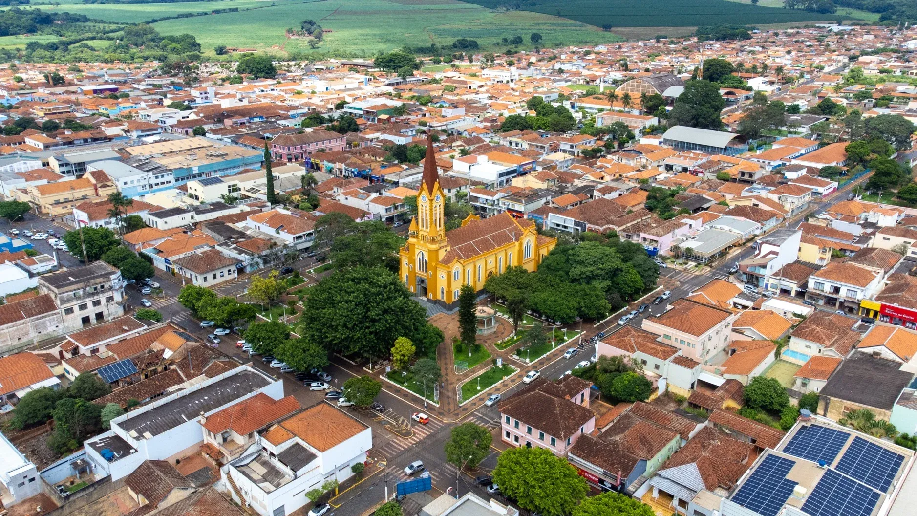 Vista da cidade de Santa Cruz das Palmeiras, São Paulo